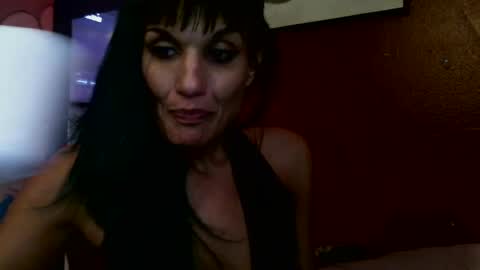 Snapshot of cloudyclueless chatting on January 23, 3:43 pm cloudy clueless online show from January 23, 3:43 pm