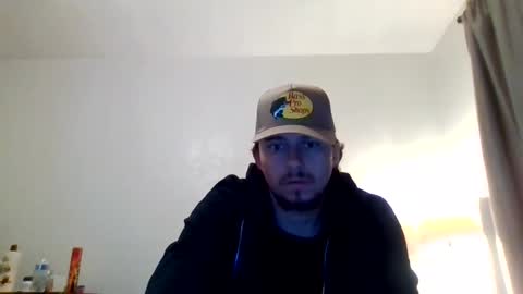 tallhungandcloudy online show from February 13, 11:17 am