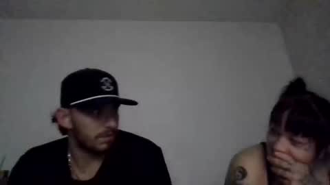 tallhungandcloudy online show from April 14, 11:16 am