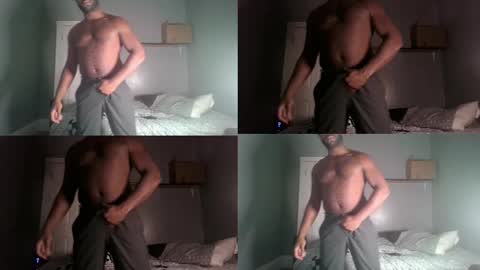 Snapshot of clouvo chatting on January 6, 7:52 am clouvo online show from January 6, 7:52 am