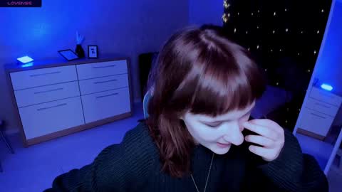  Clover  follow me  online show from December 14, 2:42 pm