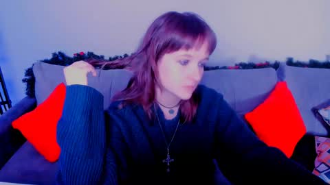  Clover  follow me  online show from January 4, 2:56 pm