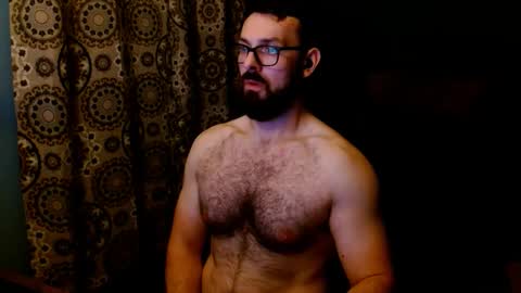 Snapshot of clrkcartwright chatting on October 27, 6:01 pm Clark online show from October 27, 6:01 pm