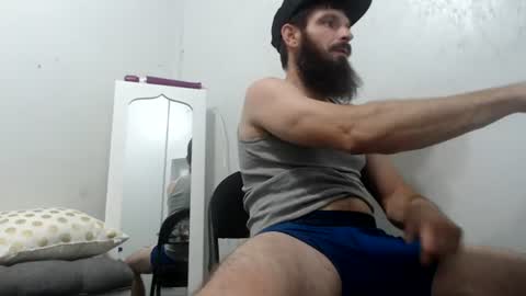 Snapshot of clubb86 chatting on June 14, 11:23 am Maxxdieselx69 online show from June 14, 11:23 am