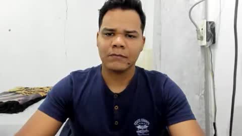 Snapshot of cmsdeivis chatting on March 1, 9:39 pm cmsdeivis online show from March 1, 9:39 pm