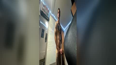 cock4yyoouu online show from June 17, 5:58 pm