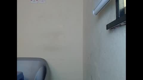 Snapshot of cockfanx chatting on January 24, 8:34 am cockfanx online show from January 24, 8:34 am