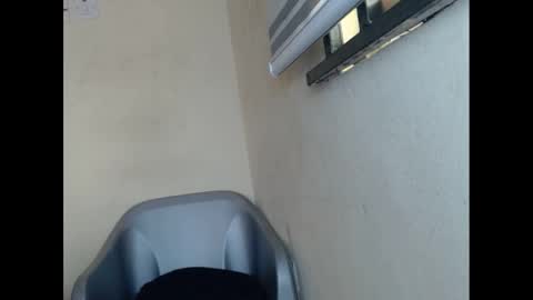 Snapshot of cockfanx chatting on February 16, 12:54 pm cockfanx online show from February 16, 12:54 pm