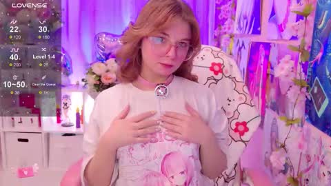 Mia online show from February 14, 8:49 pm