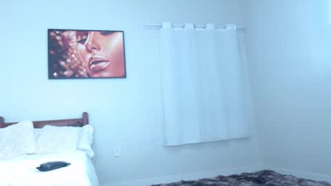 Snapshot of coconutt_oil chatting on February 24, 9:40 am coconutt_oil online show from February 24, 9:40 am