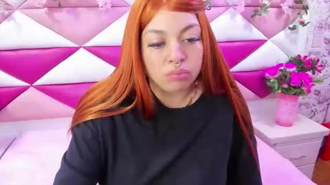 Snapshot of cocoo_nuth chatting on February 19, 2:51 am Cocoo online show from February 19, 2:51 am