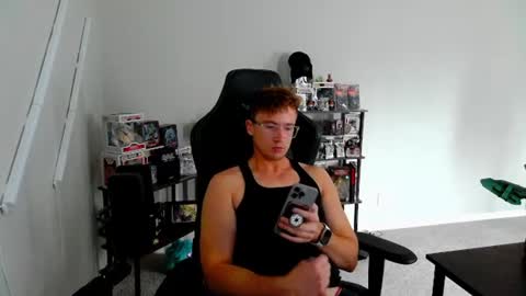 Snapshot of codyt1016 chatting on October 10, 5:01 pm codyt1016 online show from October 10, 5:01 pm