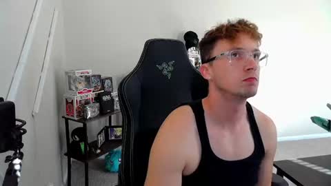 Snapshot of codyt1016 chatting on October 20, 5:13 pm codyt1016 online show from October 20, 5:13 pm