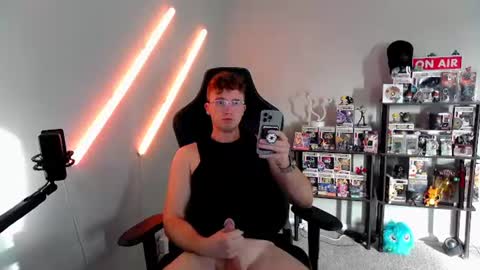 Snapshot of codyt1016 chatting on November 3, 4:41 pm codyt1016 online show from November 3, 4:41 pm