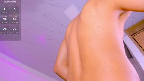 Snapshot of codytwink_ chatting on May 10, 11:26 am Cody online show from May 10, 11:26 am