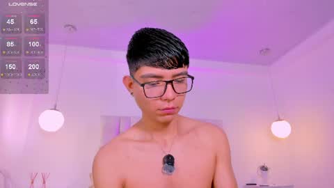 Snapshot of codytwink_ chatting on June 22, 12:35 pm Cody online show from June 22, 12:35 pm