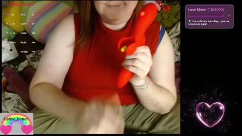 Snapshot of coffee_button chatting on July 25, 9:56 pm Coffee Button online show from July 25, 9:56 pm