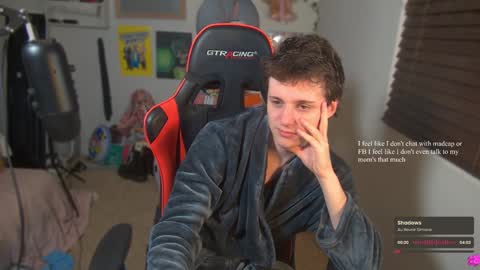 Snapshot of cokia_ chatting on December 12, 2:37 am Cokia online show from December 12, 2:37 am