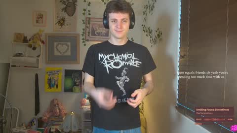 Snapshot of cokia_ chatting on December 17, 11:16 pm Cokia online show from December 17, 11:16 pm