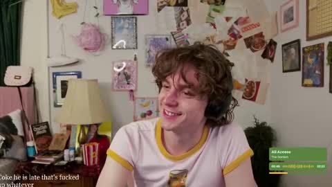 Snapshot of cokia_ chatting on September 12, 11:59 pm Cokia online show from September 12, 11:59 pm