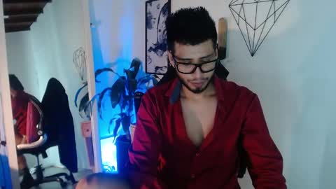 Snapshot of colby_smit chatting on April 22, 7:15 pm Colby online show from April 22, 7:15 pm