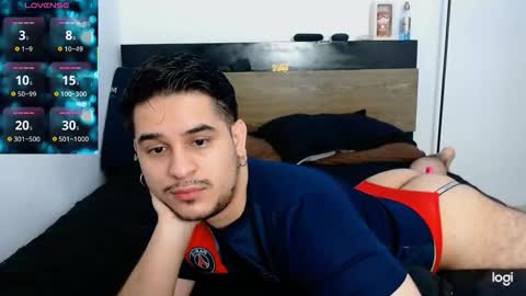 colin_lewisss online show from February 28, 7:15 pm