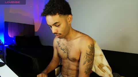 IG  online show from April 18, 12:31 pm