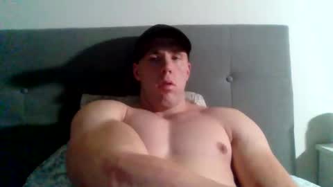 Snapshot of college_muscle chatting on January 24, 2:19 pm foreverxshredded online show from January 24, 2:19 pm