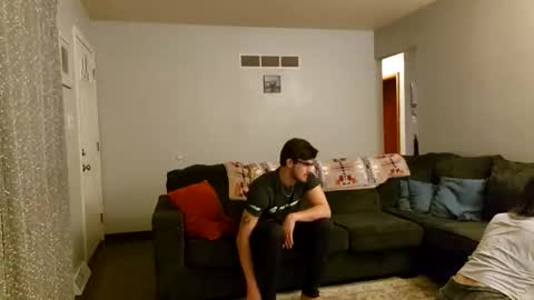 college_packing_8 online show from April 7, 12:55 am