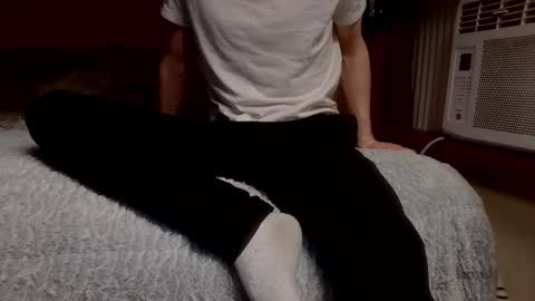 Snapshot of collegeanonymoustwink chatting on February 28, 12:33 am collegeanonymoustwink online show from February 28, 12:33 am