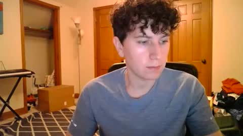 Snapshot of collegeboy697 chatting on March 8, 2:04 am collegeboy697 online show from March 8, 2:04 am