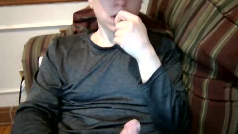 Snapshot of collegeboy697 chatting on June 23, 5:16 am collegeboy697 online show from June 23, 5:16 am