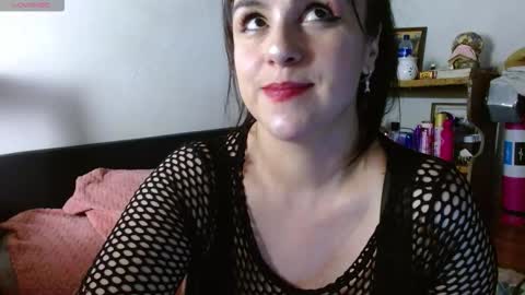 Collette online show from March 27, 8:37 am