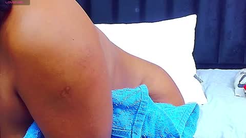 Snapshot of colombia_mommy_ chatting on January 29, 6:18 pm  GRETCHEN  online show from January 29, 6:18 pm