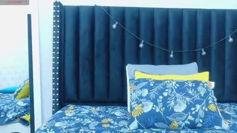 Snapshot of colombia_mommy_ chatting on February 2, 12:26 pm GRETCHEN online show from February 2, 12:26 pm