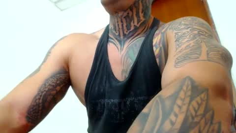 Snapshot of colombian_monster_cock chatting on February 11, 6:11 pm camilo online show from February 11, 6:11 pm