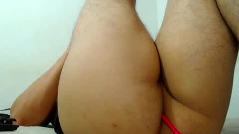 Snapshot of colombian_monster_cock chatting on February 19, 5:16 pm camilo online show from February 19, 5:16 pm