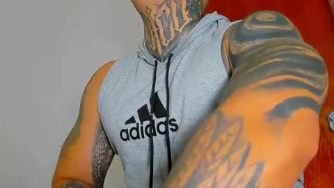 Snapshot of colombian_monster_cock chatting on September 20, 5:47 pm camilo online show from September 20, 5:47 pm