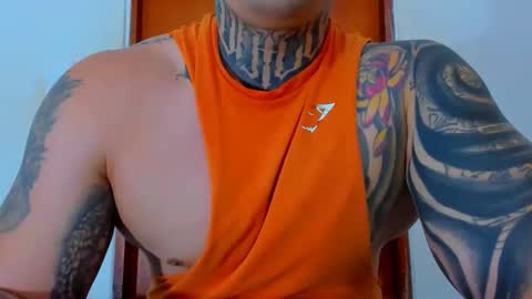Snapshot of colombian_monster_cock chatting on October 22, 5:56 pm camilo online show from October 22, 5:56 pm