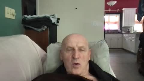 Snapshot of colvik2 chatting on May 31, 3:08 pm colvik2 online show from May 31, 3:08 pm