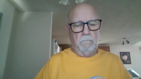 Snapshot of comeonmymouth chatting on January 17, 9:17 pm comeonmymouth online show from January 17, 9:17 pm