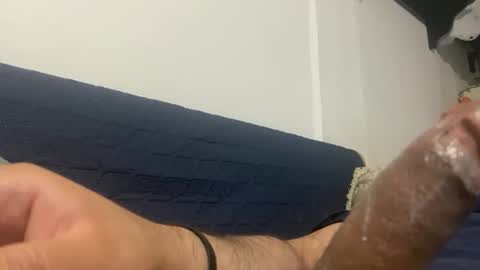 Snapshot of cometemipito chatting on December 26, 5:47 am Chris online show from December 26, 5:47 am