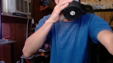 Snapshot of comic_king27 chatting on November 27, 10:01 pm Nelson or ComicKing and sometime Peachy143 online show from November 27, 10:01 pm