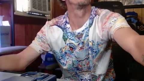 Snapshot of comic_king27 chatting on December 21, 3:41 pm Nelson or ComicKing and sometime Peachy143 online show from December 21, 3:41 pm