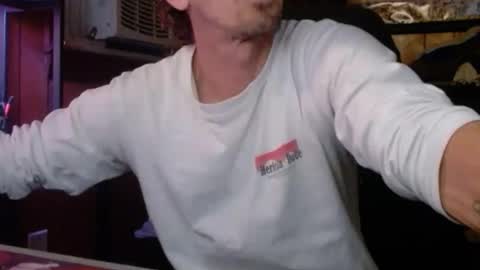 Snapshot of comic_king27 chatting on February 2, 1:04 am Nelson or ComicKing and sometime Peachy143 online show from February 2, 1:04 am