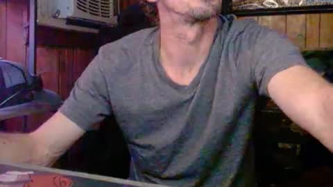 Snapshot of comic_king27 chatting on February 5, 2:49 am Nelson or ComicKing and sometime Peachy143 online show from February 5, 2:49 am