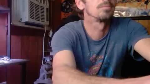 Snapshot of comic_king27 chatting on February 14, 12:51 am Nelson or ComicKing and sometime Peachy143 online show from February 14, 12:51 am