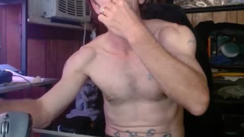 Snapshot of comic_king27 chatting on March 10, 2:16 am Nelson or ComicKing and sometime Peachy143 online show from March 10, 2:16 am