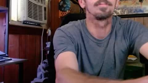 Snapshot of comic_king27 chatting on May 7, 9:53 pm Nelson or ComicKing and sometime Peachy143 online show from May 7, 9:53 pm