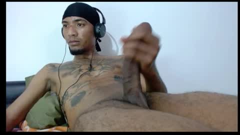 Snapshot of comoseria1927realg4life chatting on March 2, 5:08 am comoseria1927realg4life online show from March 2, 5:08 am